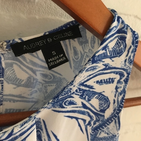 Audrey & Celine Tank top Chiffon Blue White Greek Mosaik Paisley print Size S - Picture 4 of 8